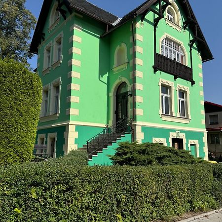 Apartamenty Astor - Ksiezycowy Щавно-Здруй Екстериор снимка
